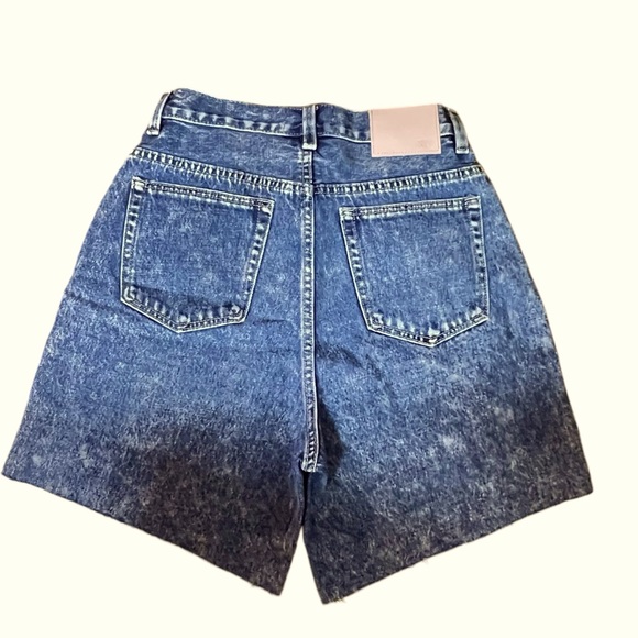 ZeeGee (ZGY) Shorts - Picture 4 of 4